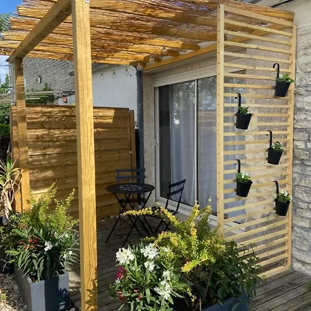 홈스테이 Au Cocon De Belice Benon